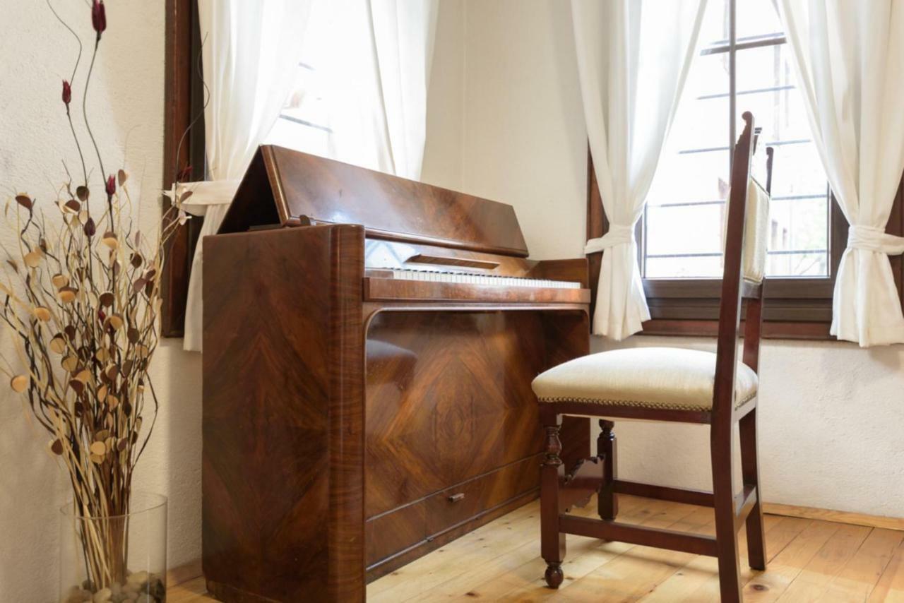 The House With The Piano Hotel Plovdiv Bagian luar foto